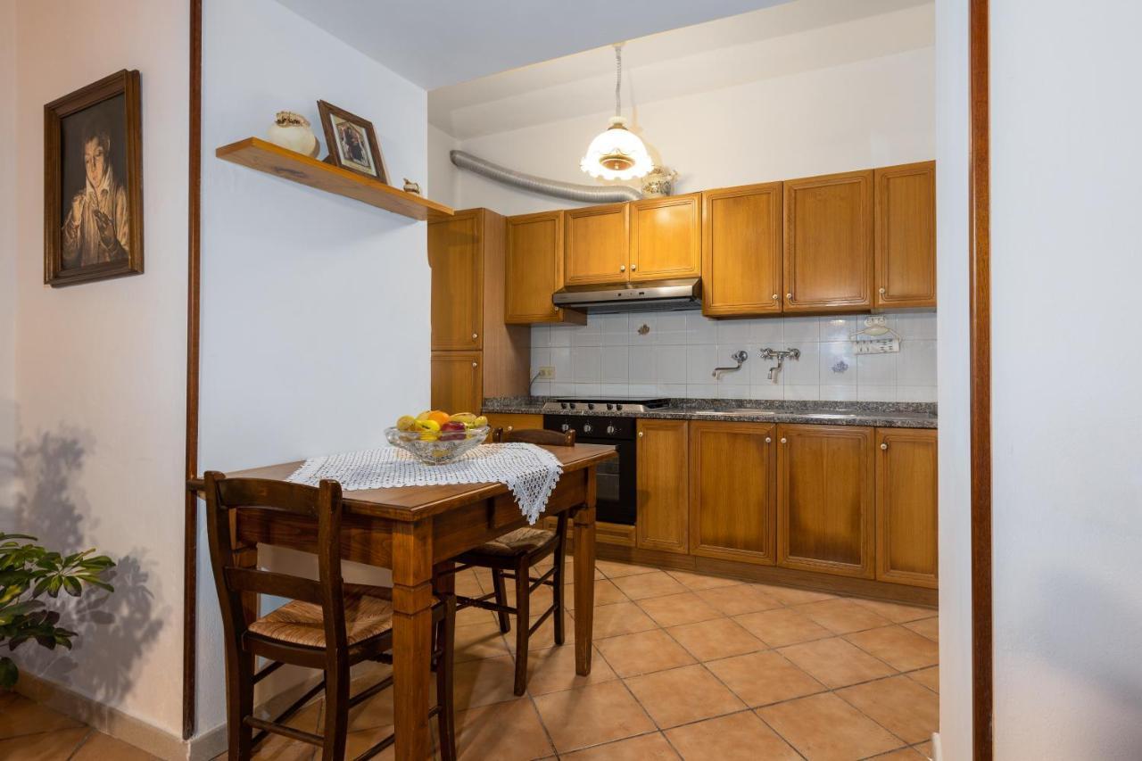 Enchanting Flat With Patio In Abbadia A Isola Monteriggioni Εξωτερικό φωτογραφία