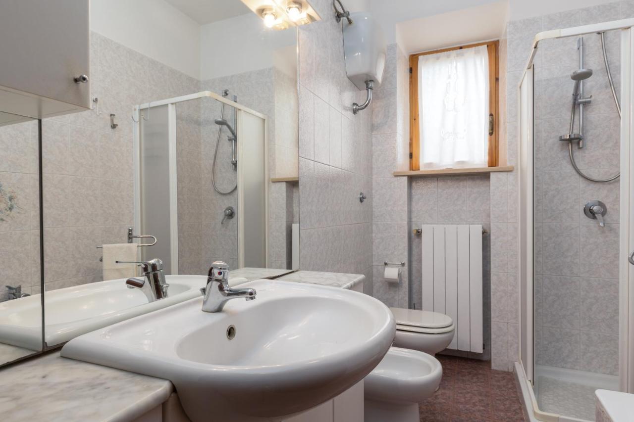 Enchanting Flat With Patio In Abbadia A Isola Monteriggioni Εξωτερικό φωτογραφία