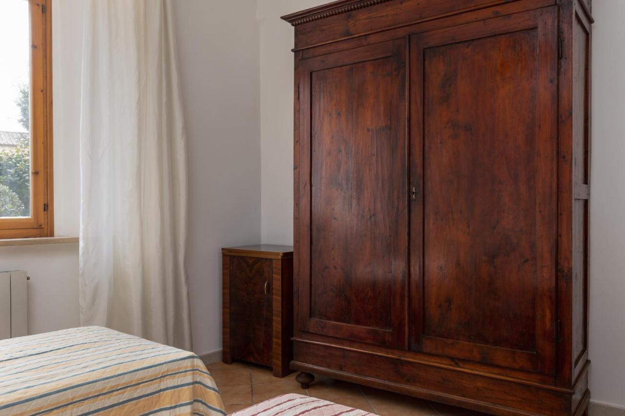 Enchanting Flat With Patio In Abbadia A Isola Monteriggioni Εξωτερικό φωτογραφία